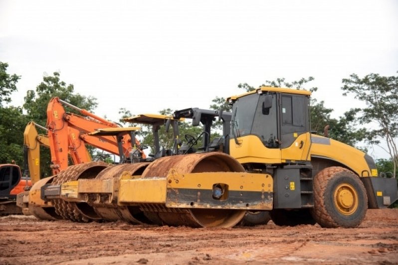 Valor de Aluguel de Máquinas e Equipamentos de Terraplenagem Vila Guilherme - Aluguel de Caçamba Rollon